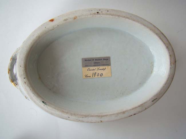 A fine late 18th century Lowestoft covered tureen circa 1790-1800 — image 5